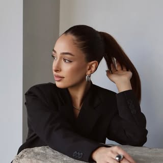 AnnaisAllahverdian